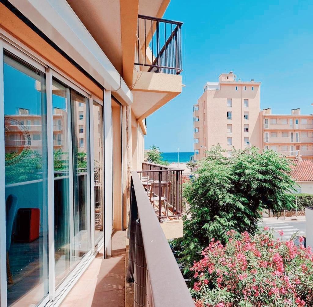 T3 Paisible Tres Proche Plage Canet-en-Roussillon Exterior photo